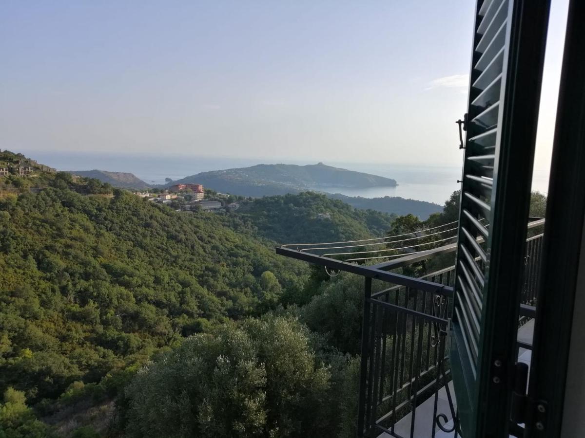 Casa Vacanze Domus سنتولا المظهر الخارجي الصورة